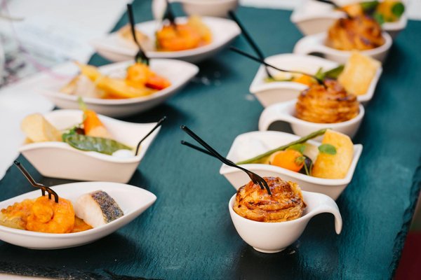 Creating a Sustainable UK Kitchen: Innovative Designs to Minimize Food Waste